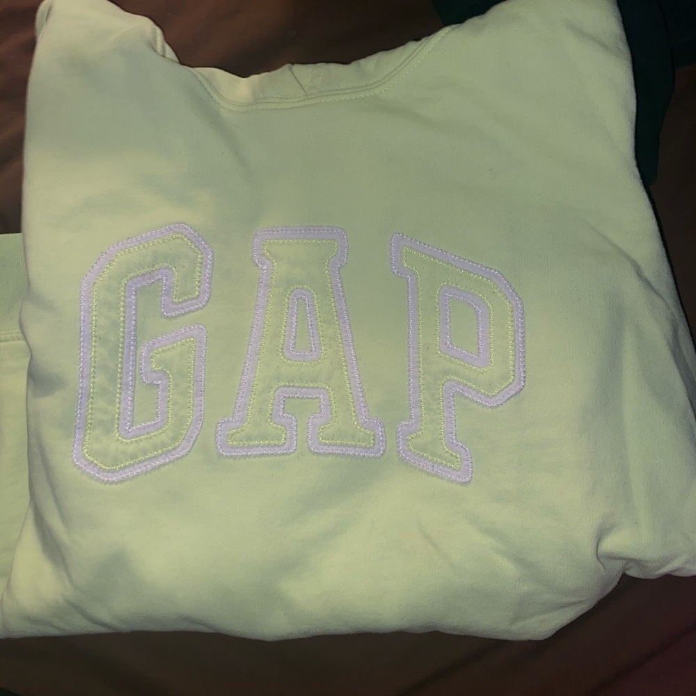 Gap Youth Sweatshirt